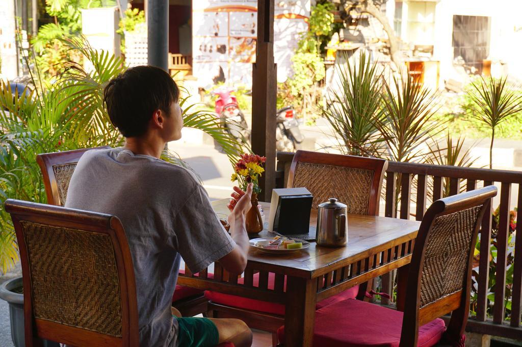 Yulia 2 Homestay Sanur 외부 사진